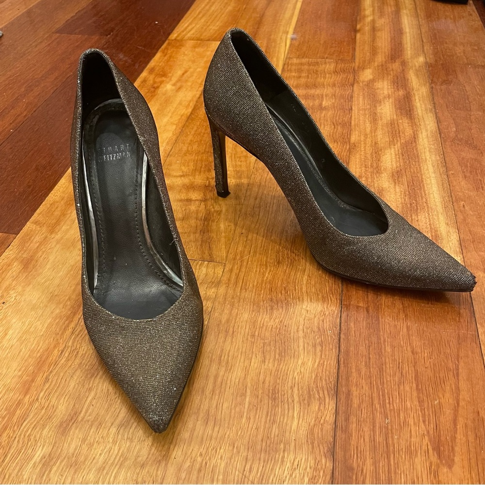 Stuart Weitzman Gold Sparkly Point Toe Heels - image 1